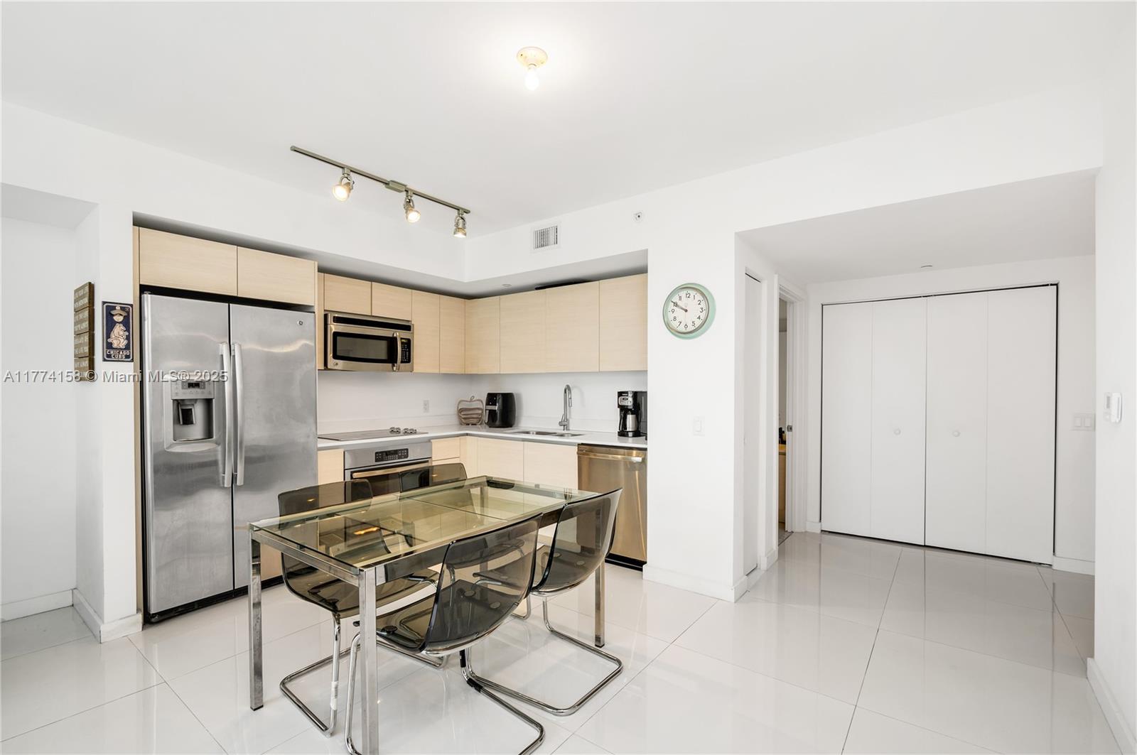 4250 Biscayne Boulevard, Unit 1106 Miami, FL 33137 - Photo 9 of 22