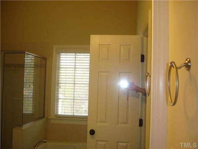 1104 Canoga Place Raleigh, NC 27615 - Photo 14 of 25 Master Bath/Spa