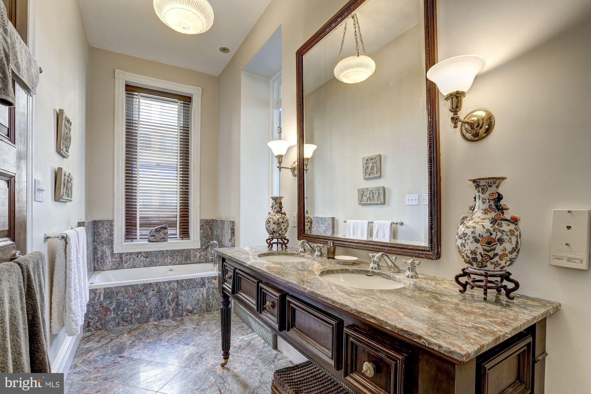 1633 16th Street Northwest Washington, DC 20009 - Photo 11 of 19