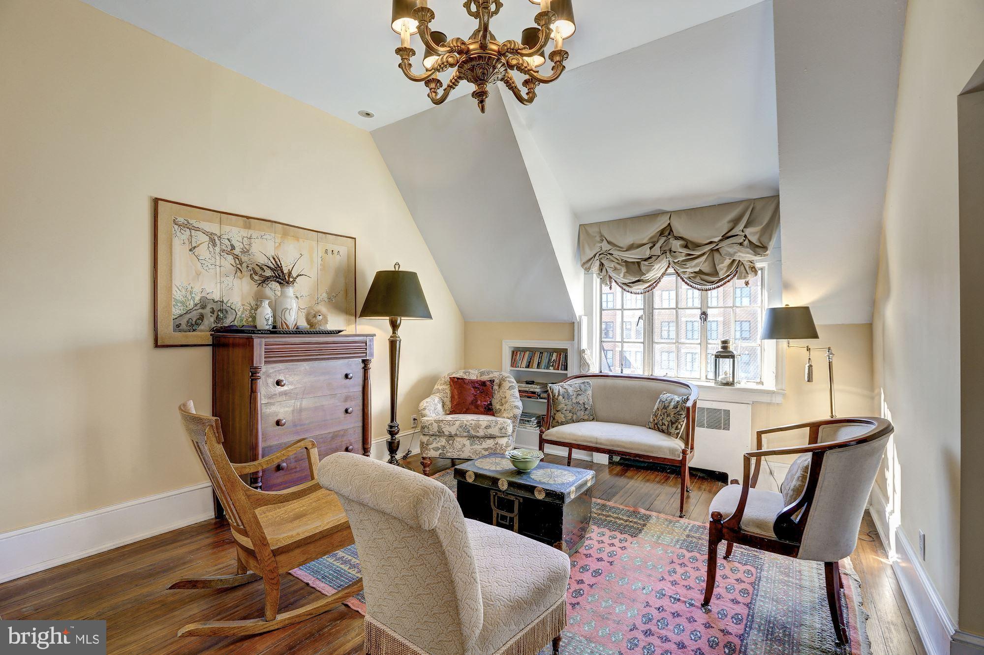 1633 16th Street Northwest Washington, DC 20009 - Photo 16 of 19