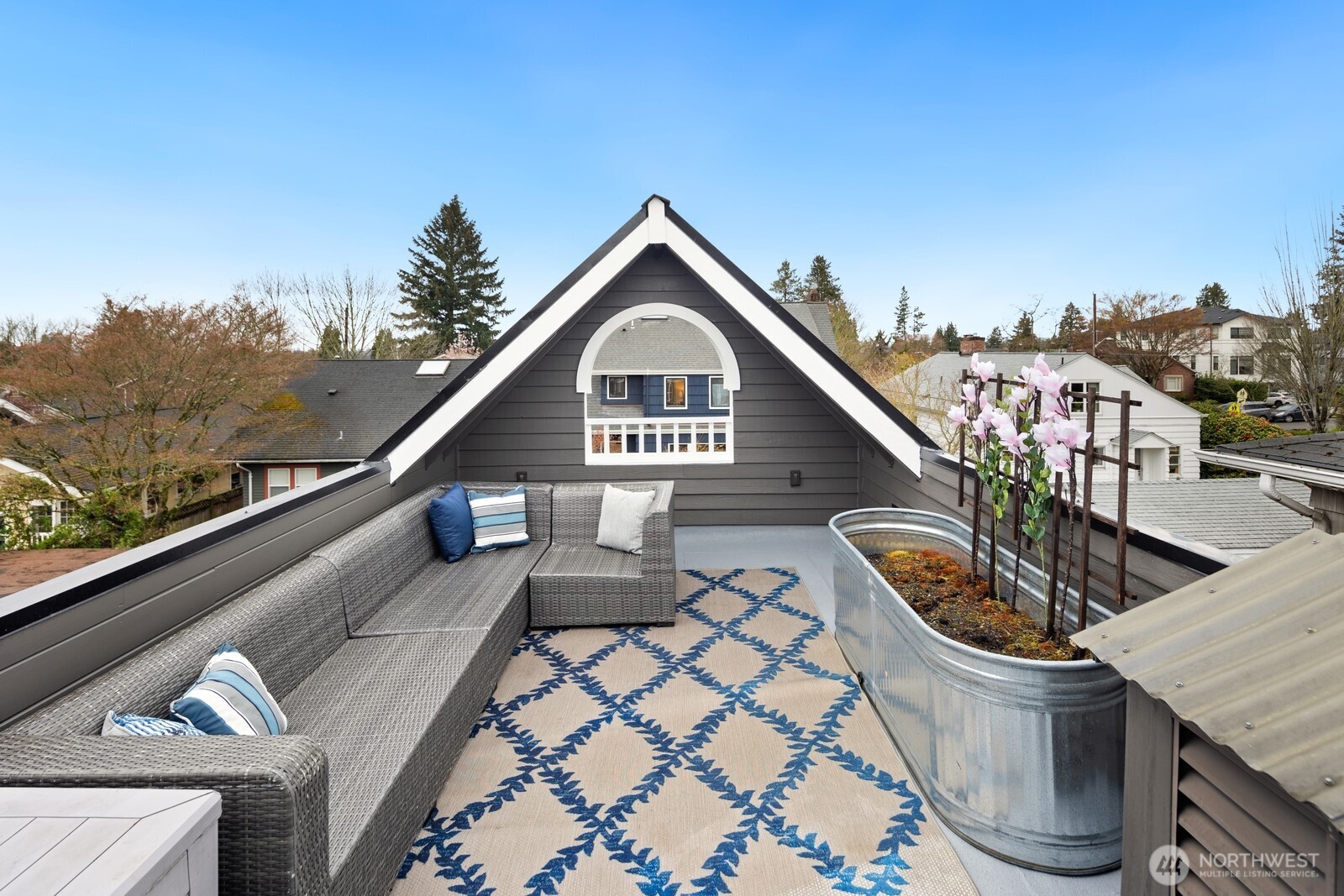 6051 33rd Avenue Northeast Seattle, WA 98115 - Photo 23 of 28