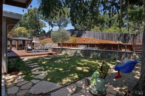 $989,000 | 1230 Cambridge Street, Novato, CA 94947