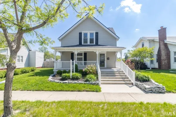 $299,900 | 621 North State Street, Greenfield, IN 46140