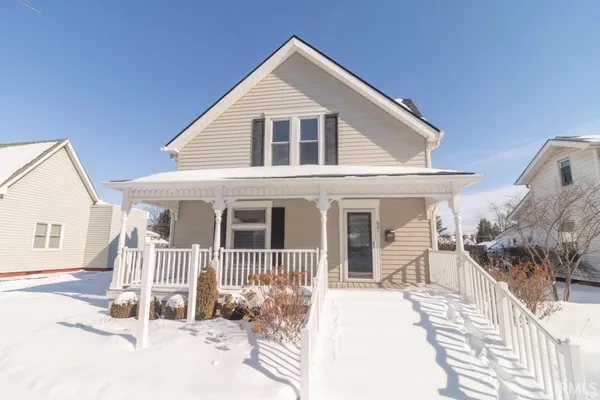 $309,900 | 621 North State Street, Greenfield, IN 46140