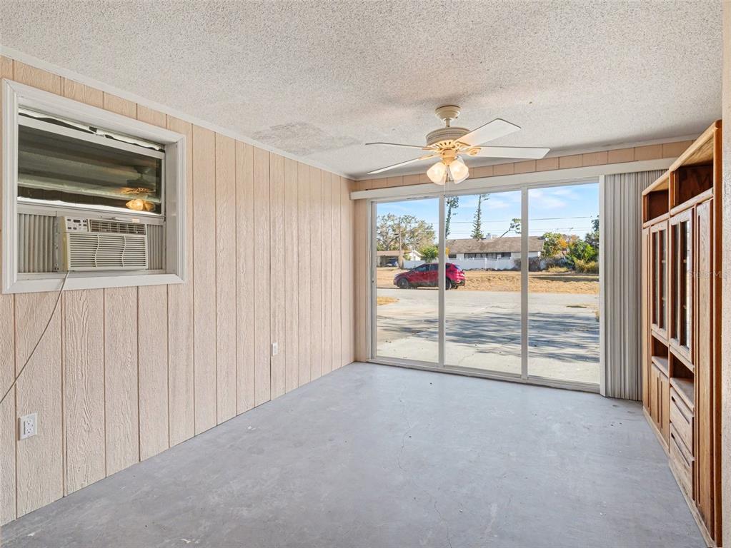 3468 Roslyn Road Venice, FL 34293 - Photo 14 of 24