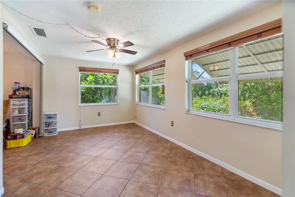 3468 Roslyn Road Venice, FL 34293 - Photo 16 of 24