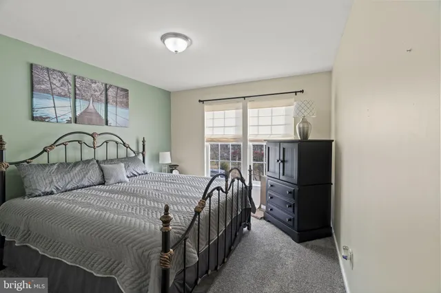 $425,000 | 5 Panama Court, Carneys Point, NJ 08069