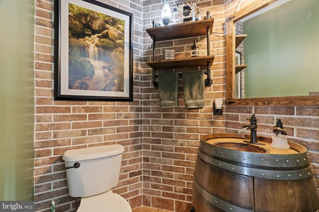 $425,000 | 5 Panama Court, Carneys Point, NJ 08069