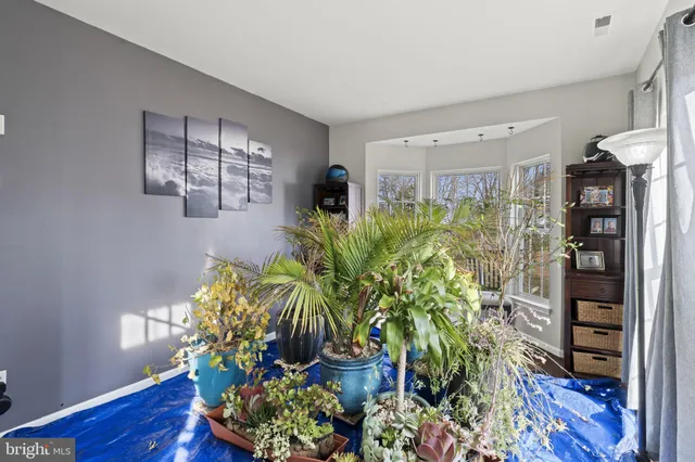 $425,000 | 5 Panama Court, Carneys Point, NJ 08069