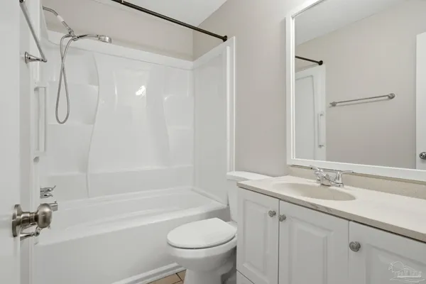 $1,500 | 2300 West Michigan Avenue, Unit 3, Pensacola, FL 32526