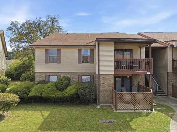 $1,500 | 2300 West Michigan Avenue, Unit 3, Pensacola, FL 32526