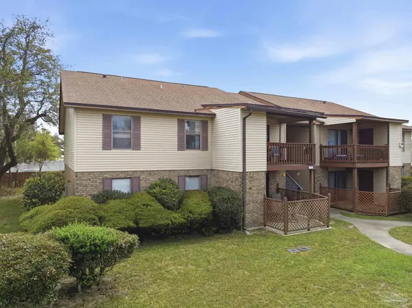 $1,500 | 2300 West Michigan Avenue, Unit 3, Pensacola, FL 32526