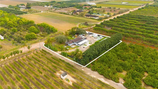 $1,195,000 | 33300 Southwest 212th Avenue, Homestead, FL 33034