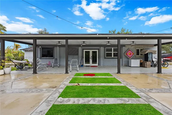 $1,195,000 | 33300 Southwest 212th Avenue, Homestead, FL 33034