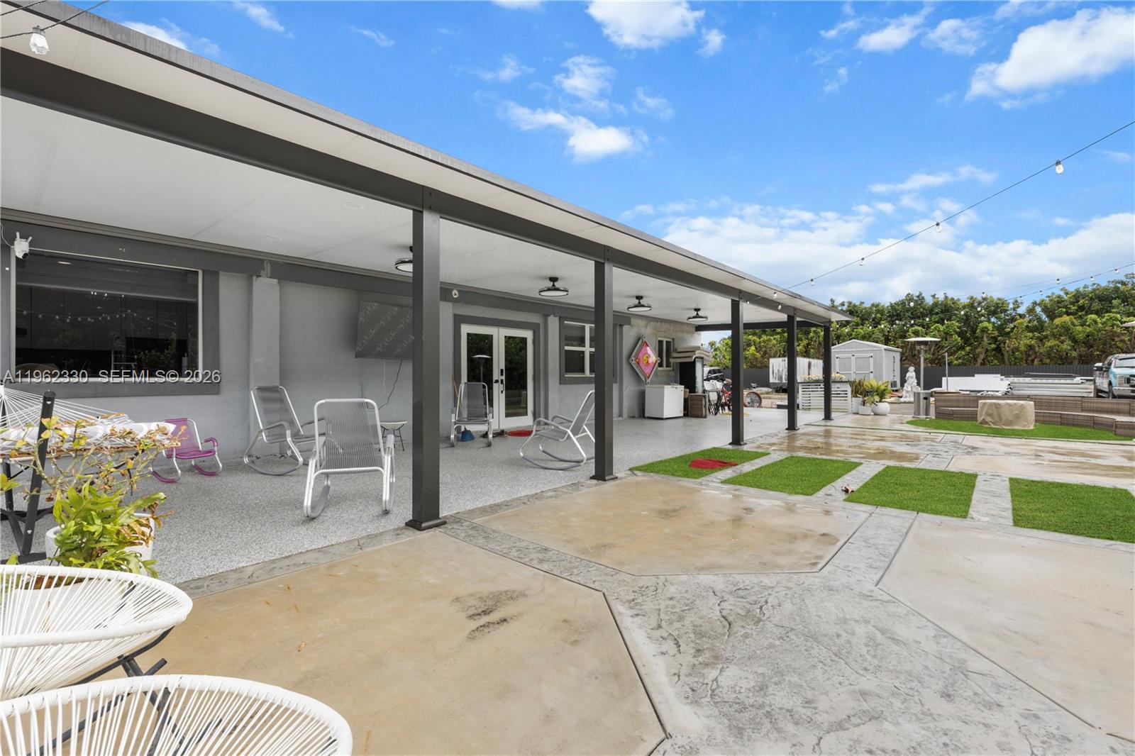 33300 Southwest 212th Avenue Homestead, FL 33034 - Photo 3 of 60