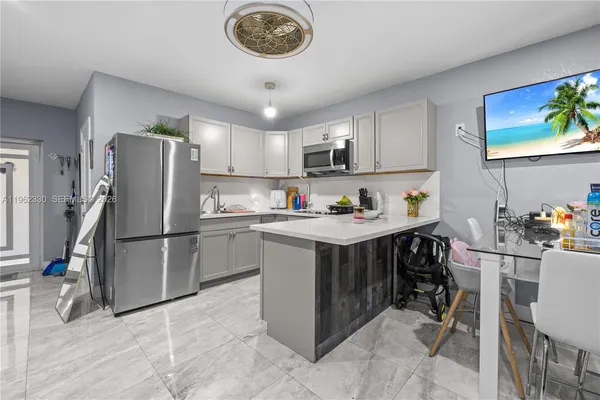$1,195,000 | 33300 Southwest 212th Avenue, Homestead, FL 33034