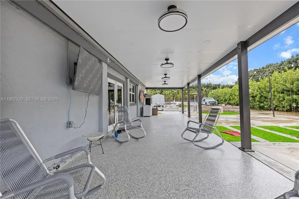 $1,195,000 | 33300 Southwest 212th Avenue, Homestead, FL 33034