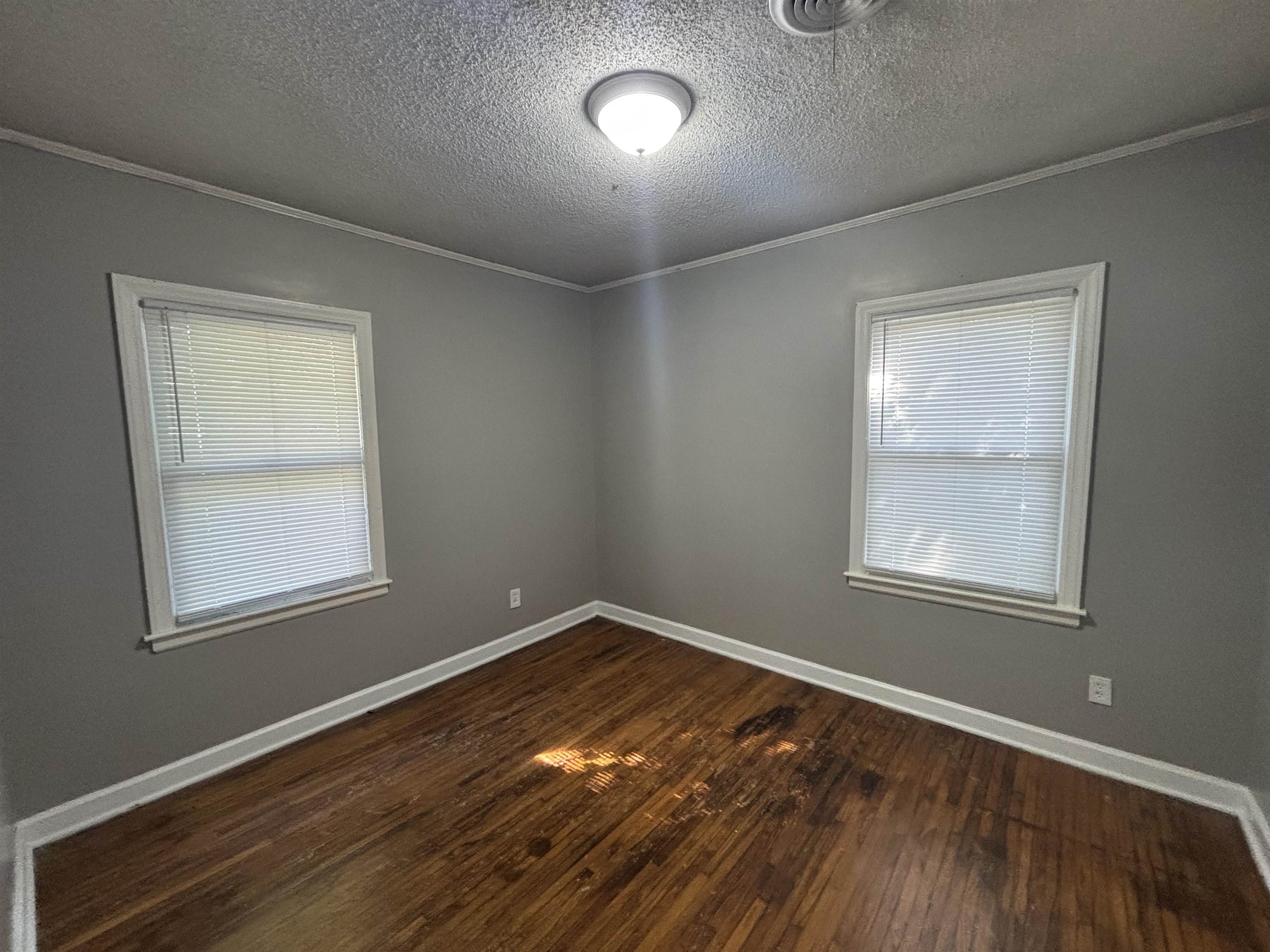 1294 Pallwood Road Memphis, TN 38122 - Photo 7 of 9
