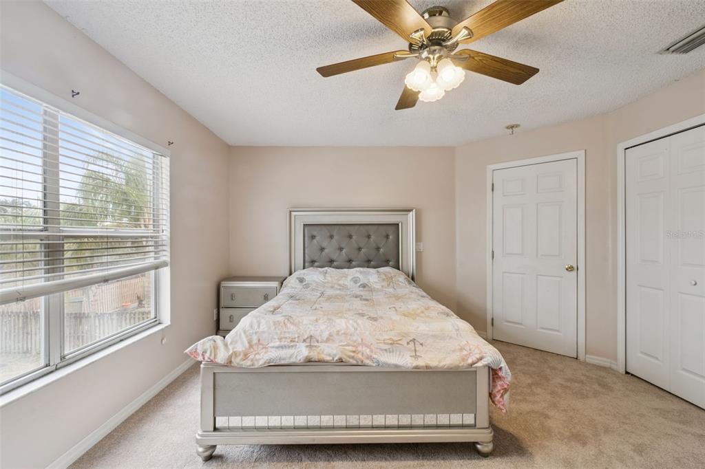 367 Hickory Springs Place DeBary, FL 32713 - Photo 22 of 34