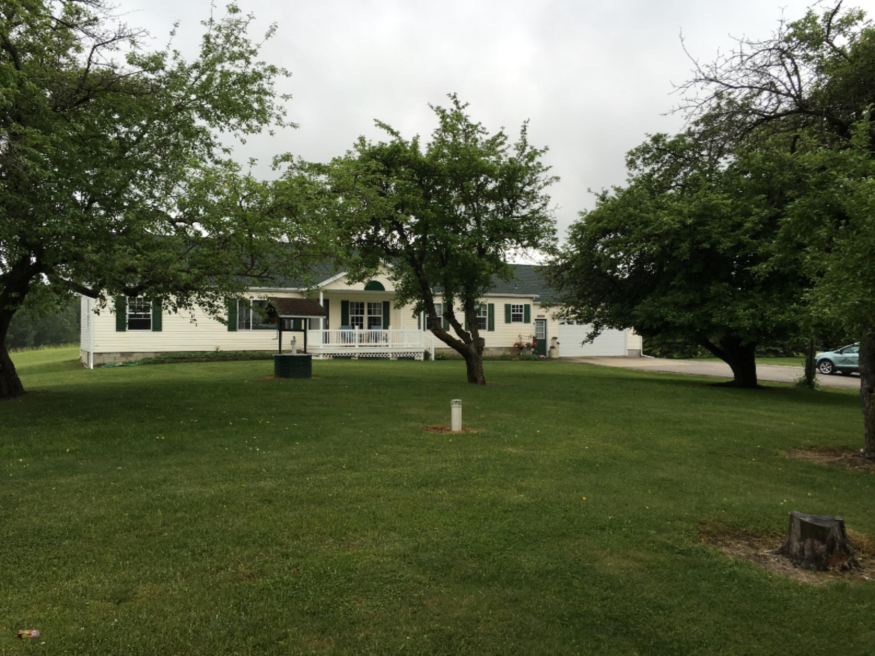 13599 16 Mile Road Leroy, MI 49655 - Photo 3 of 26 IMG_4242