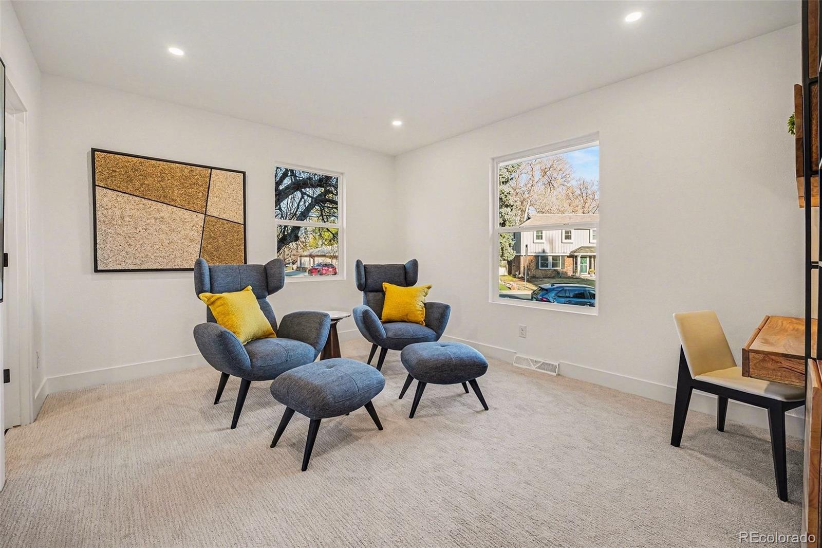 3825 South Peach Way Denver, CO 80237 - Photo 6 of 22