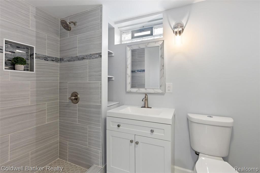 2793 Weaverton Rochester Hills, MI 48307 - Photo 31 of 31