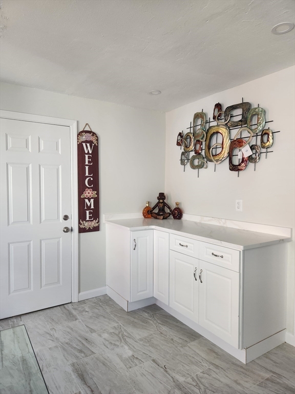 52 Harrison Street Worcester, MA 01604 - Photo 15 of 32