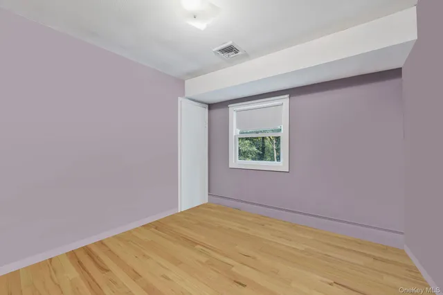 $949,997 | 10 Spyglass Lane, East Setauket, NY 11733