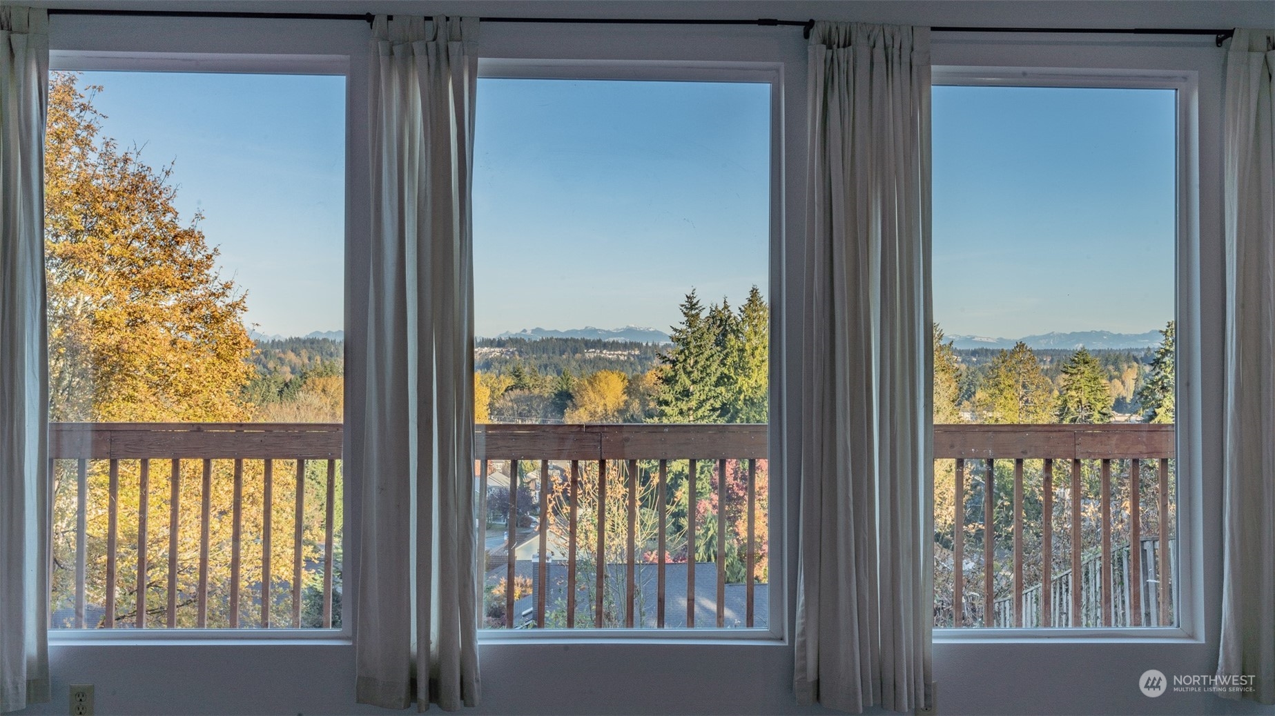 22527 4th Avenue Southeast Bothell, WA 98021 - Photo 12 of 40 a view of a window