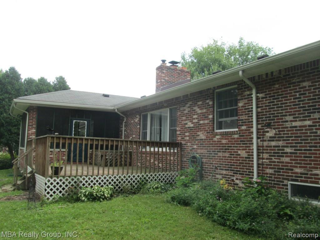 8496 Rucker Road Grosse Ile, MI 48138 - Photo 38 of 39 IMG_6750.jpg