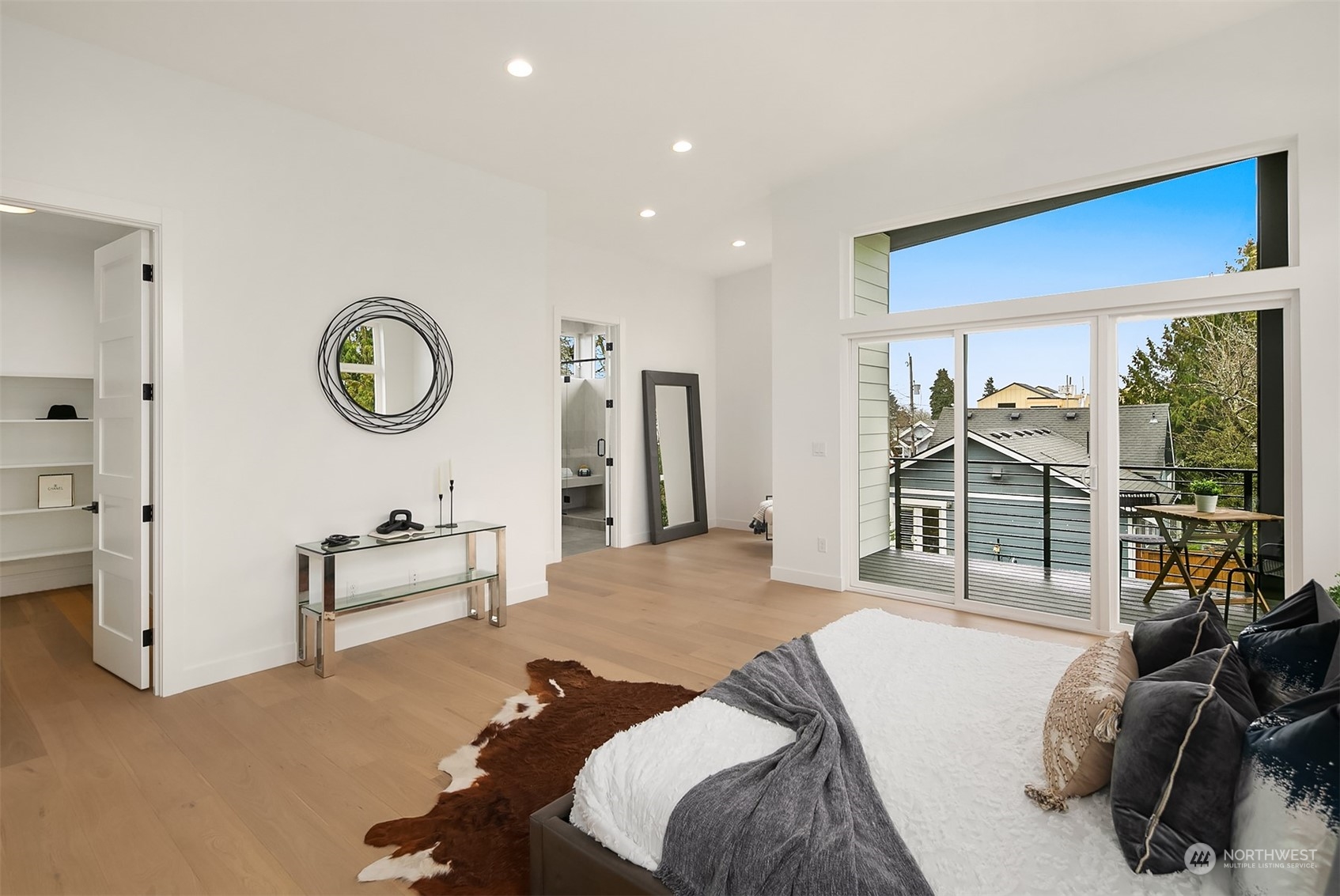 715 North 81st Street Seattle, WA 98103 - Photo 17 of 35