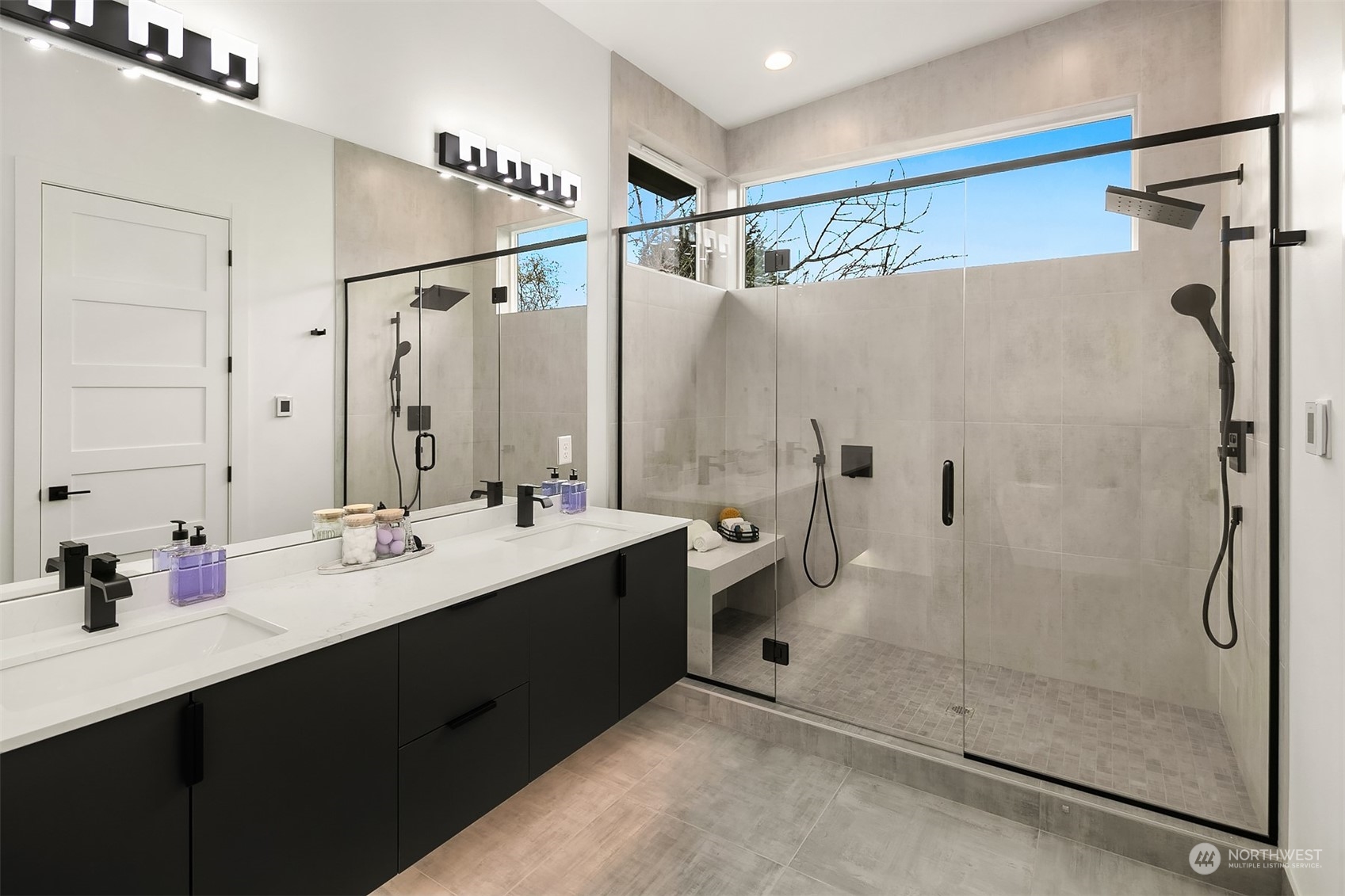 715 North 81st Street Seattle, WA 98103 - Photo 20 of 35