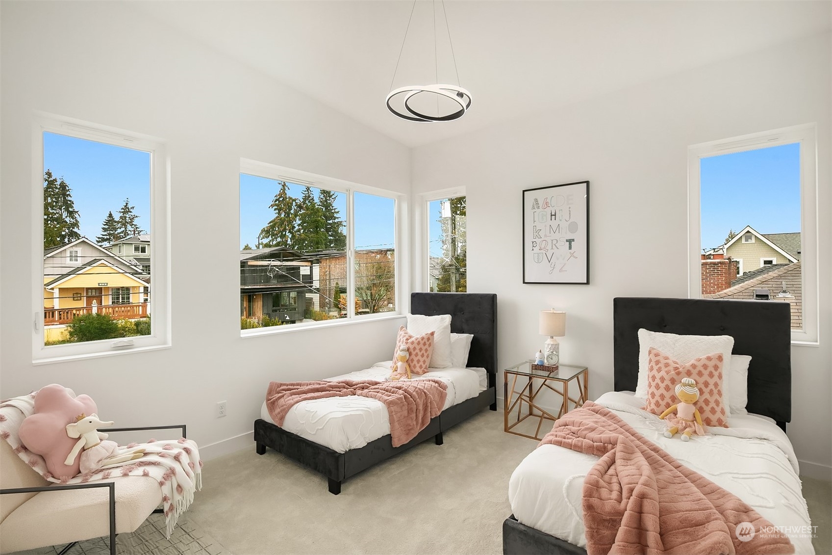 715 North 81st Street Seattle, WA 98103 - Photo 24 of 35