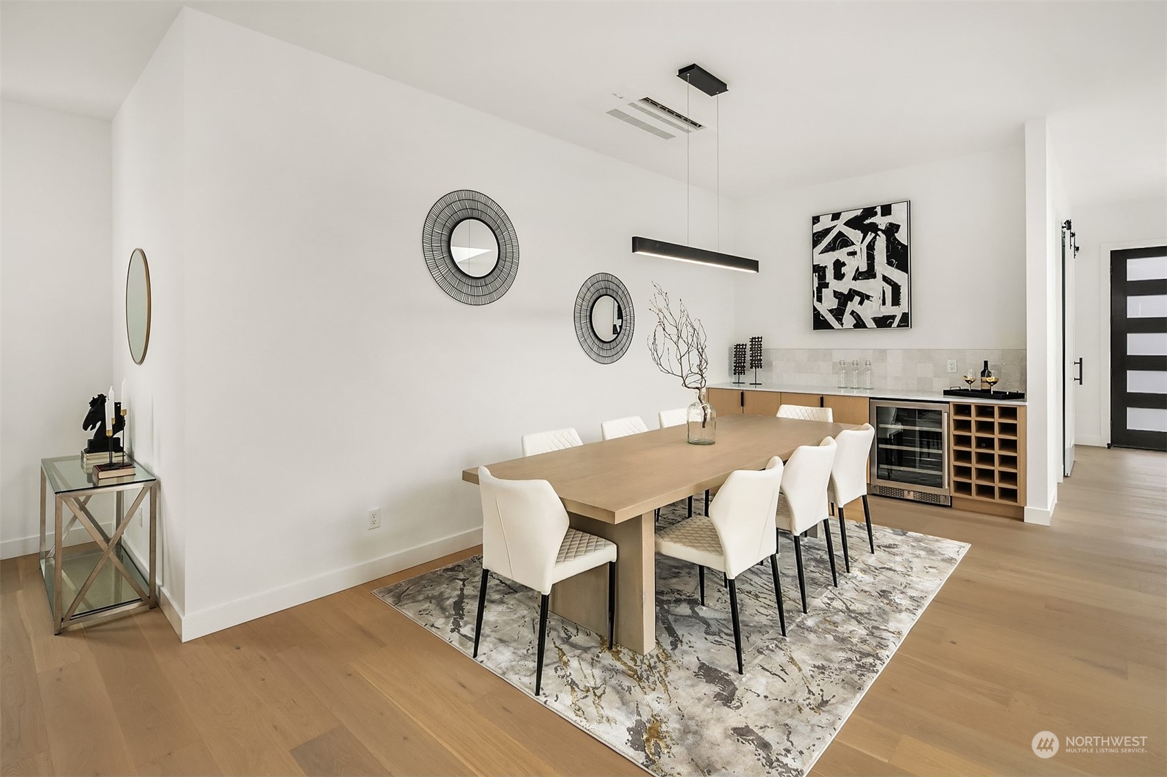 715 North 81st Street Seattle, WA 98103 - Photo 5 of 35