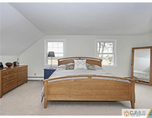 3 Wheatfield Road Cranbury, NJ 08512 - Photo 14 of 25 Gallery Image 14