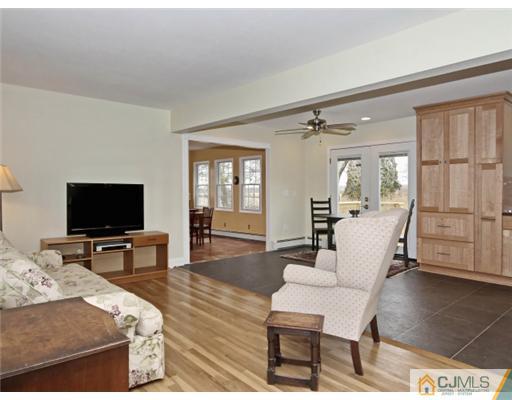 3 Wheatfield Road Cranbury, NJ 08512 - Photo 8 of 25 Gallery Image 8
