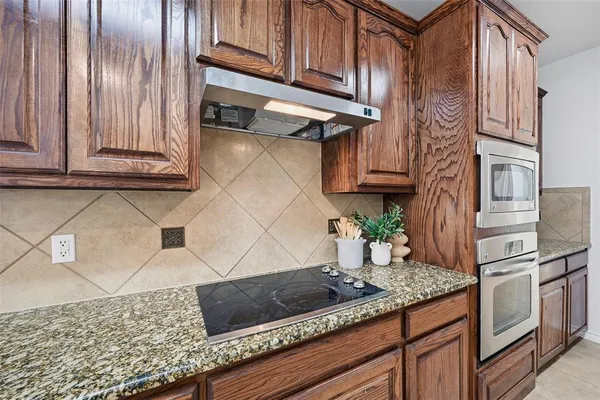 $630,000 | 13826 Salmon Drive, Frisco, TX 75035