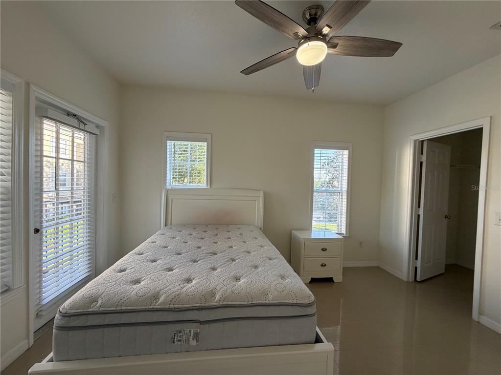 3735 Conroy Road, Unit 2222 Orlando, FL 32839 - Photo 30 of 47