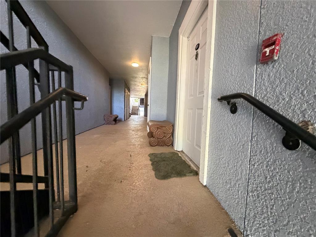 3735 Conroy Road, Unit 2222 Orlando, FL 32839 - Photo 5 of 47