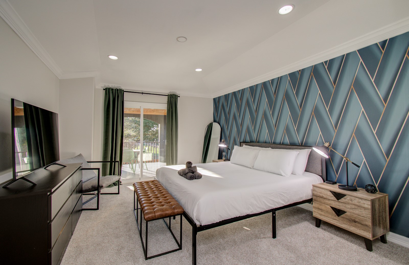 8623 Parasol Lane Houston, TX 77064 - Photo 16 of 50 a living room with furniture and a flat screen tv