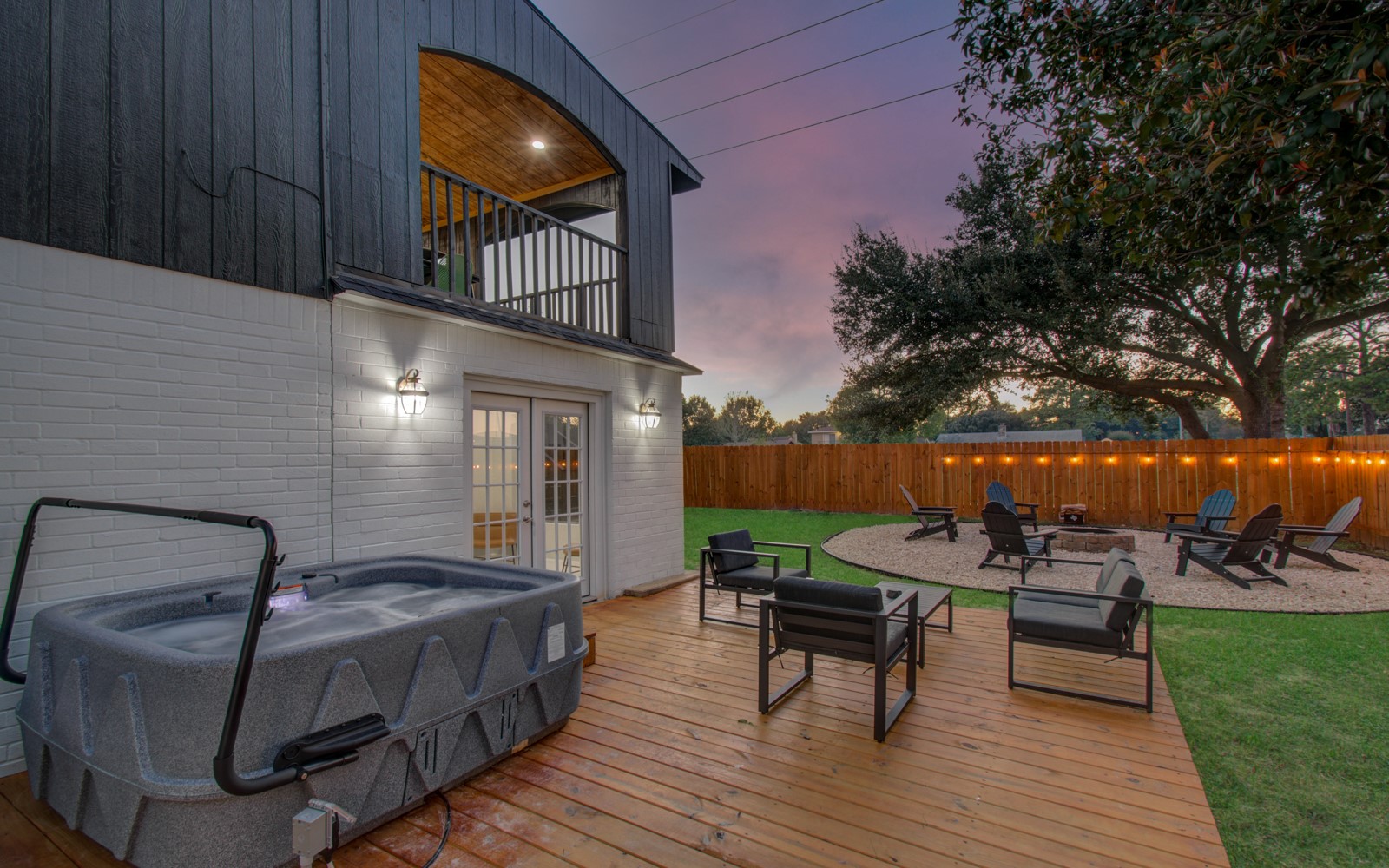 8623 Parasol Lane Houston, TX 77064 - Photo 44 of 50 a view of a couches and dinning table in patio
