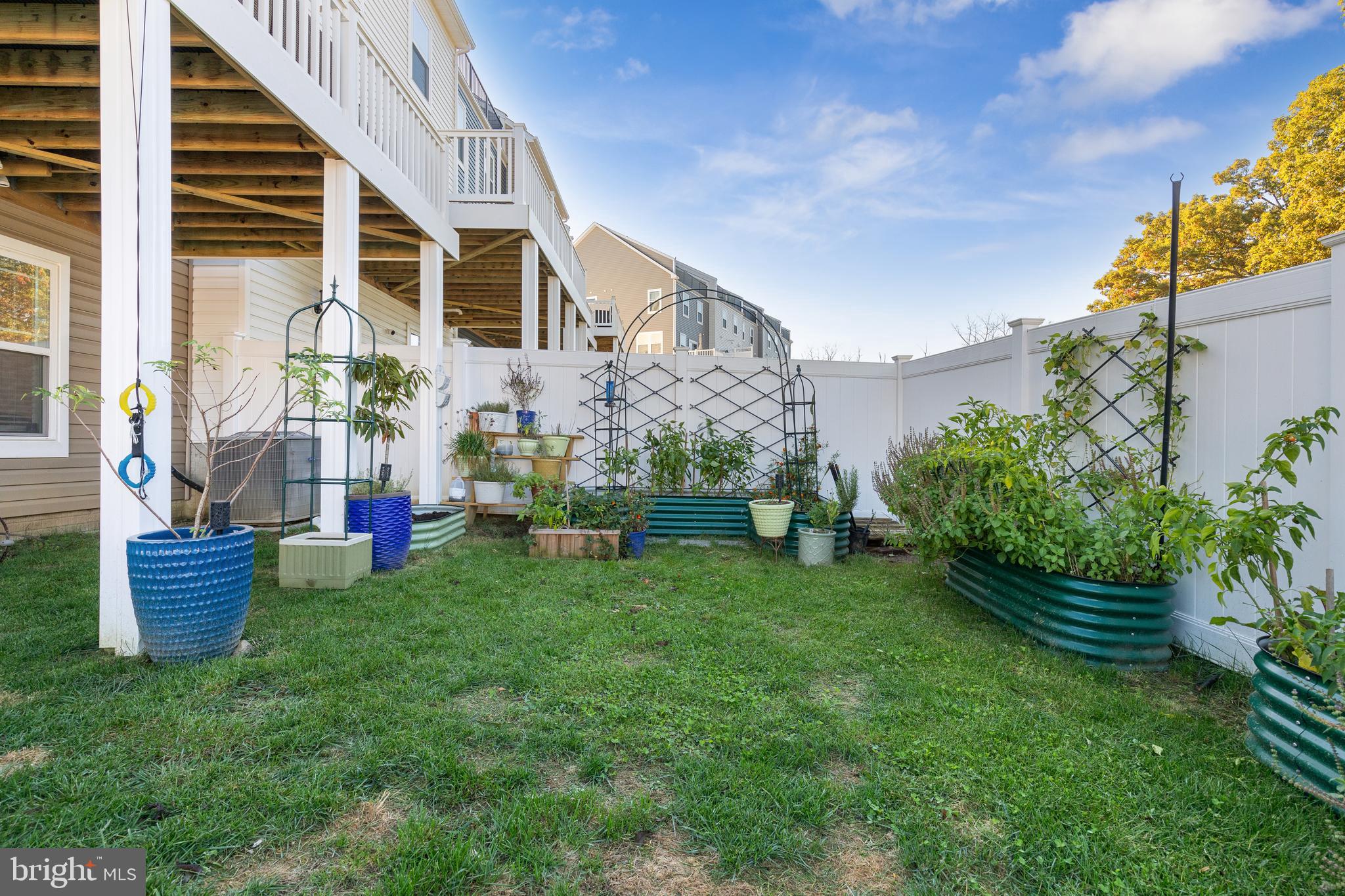 2218 Partin Road Baltimore, MD 21244 - Photo 60 of 62 a view of a house with backyard and sitting area