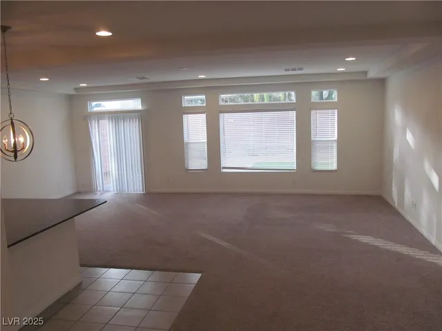 $2,400 | 7653 Sandhaven Street, Las Vegas, NV 89139