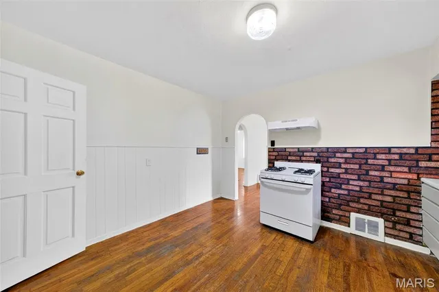 $80,000 | 9717 Winkler Drive, St. Louis, MO 63136