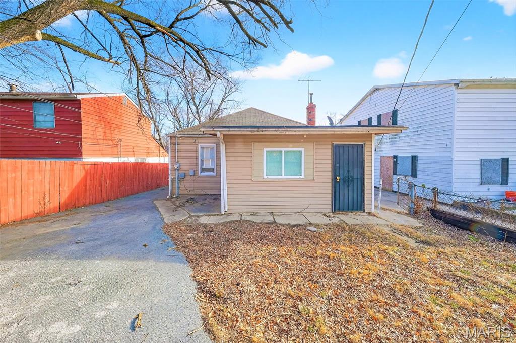 9717 Winkler Drive St. Louis, MO 63136 - Photo 28 of 37