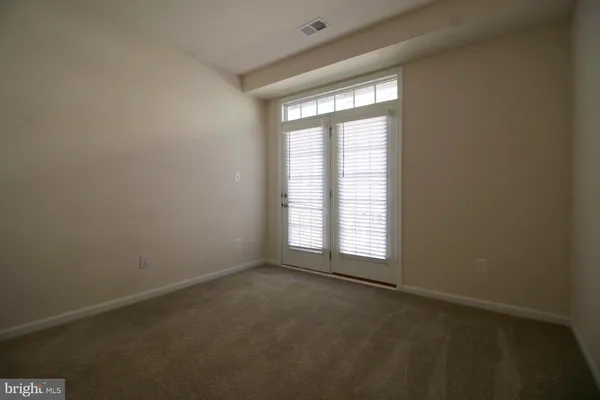 $2,995 | 13615 Air And Parkway, Unit MUSEUM 8J, Herndon, VA 20171