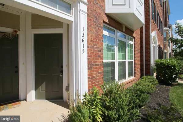 $2,995 | 13615 Air And Parkway, Unit MUSEUM 8J, Herndon, VA 20171