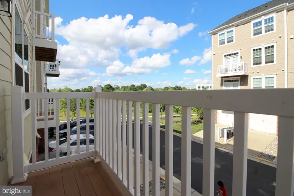 $2,995 | 13615 Air And Parkway, Unit MUSEUM 8J, Herndon, VA 20171