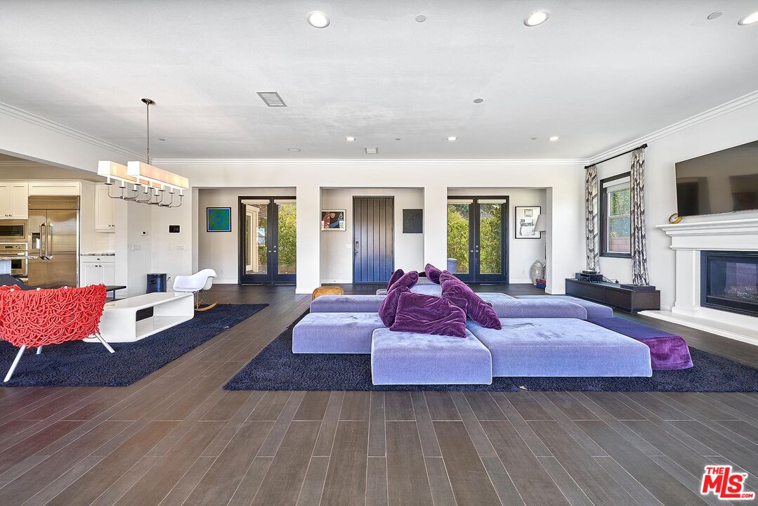24950 Old Stone Way Stevenson Ranch, CA 91381 - Photo 13 of 59