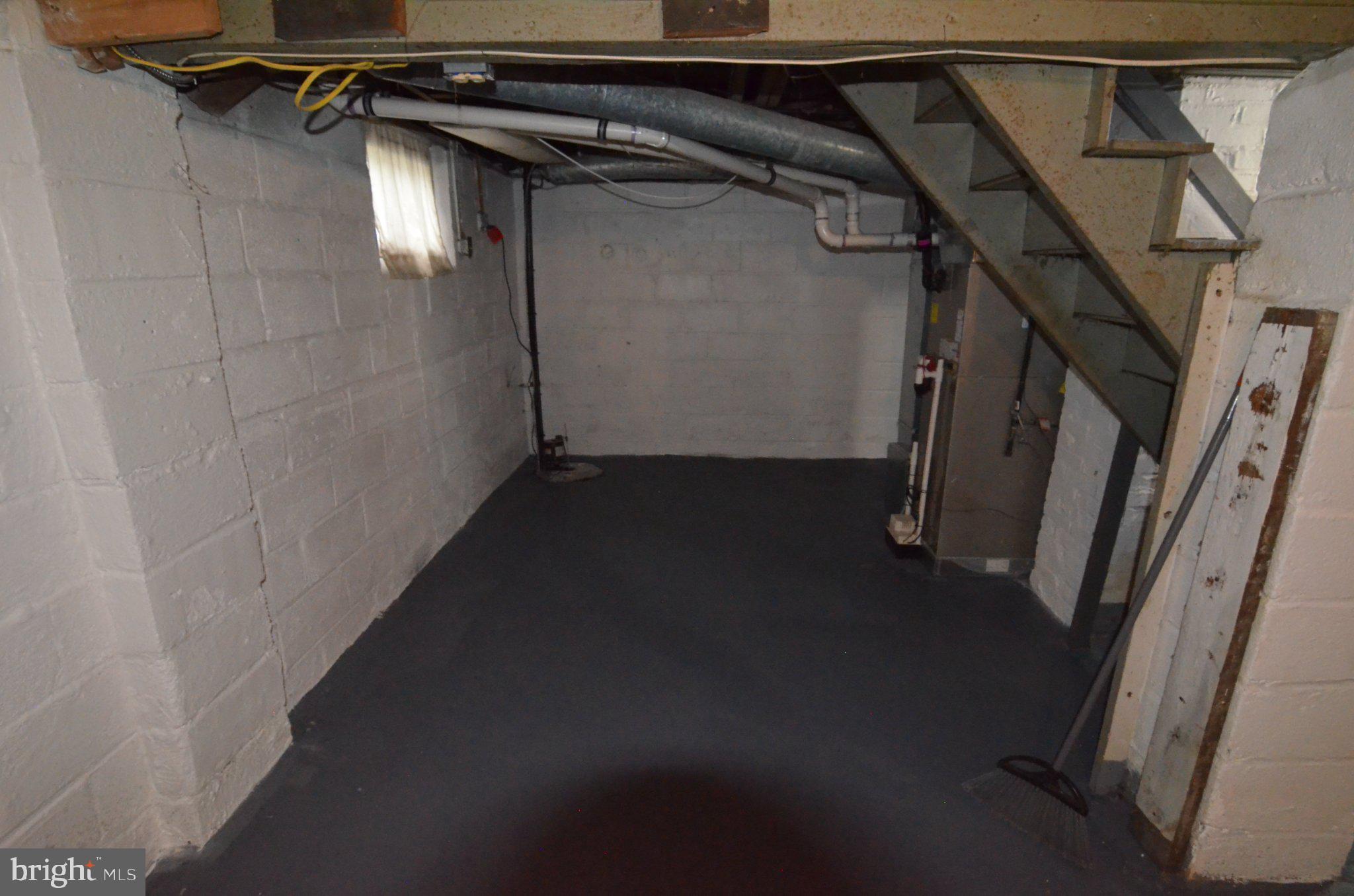 464 Center Avenue Runnemede, NJ 08078 - Photo 20 of 24 Spacious basement ready for transformation.